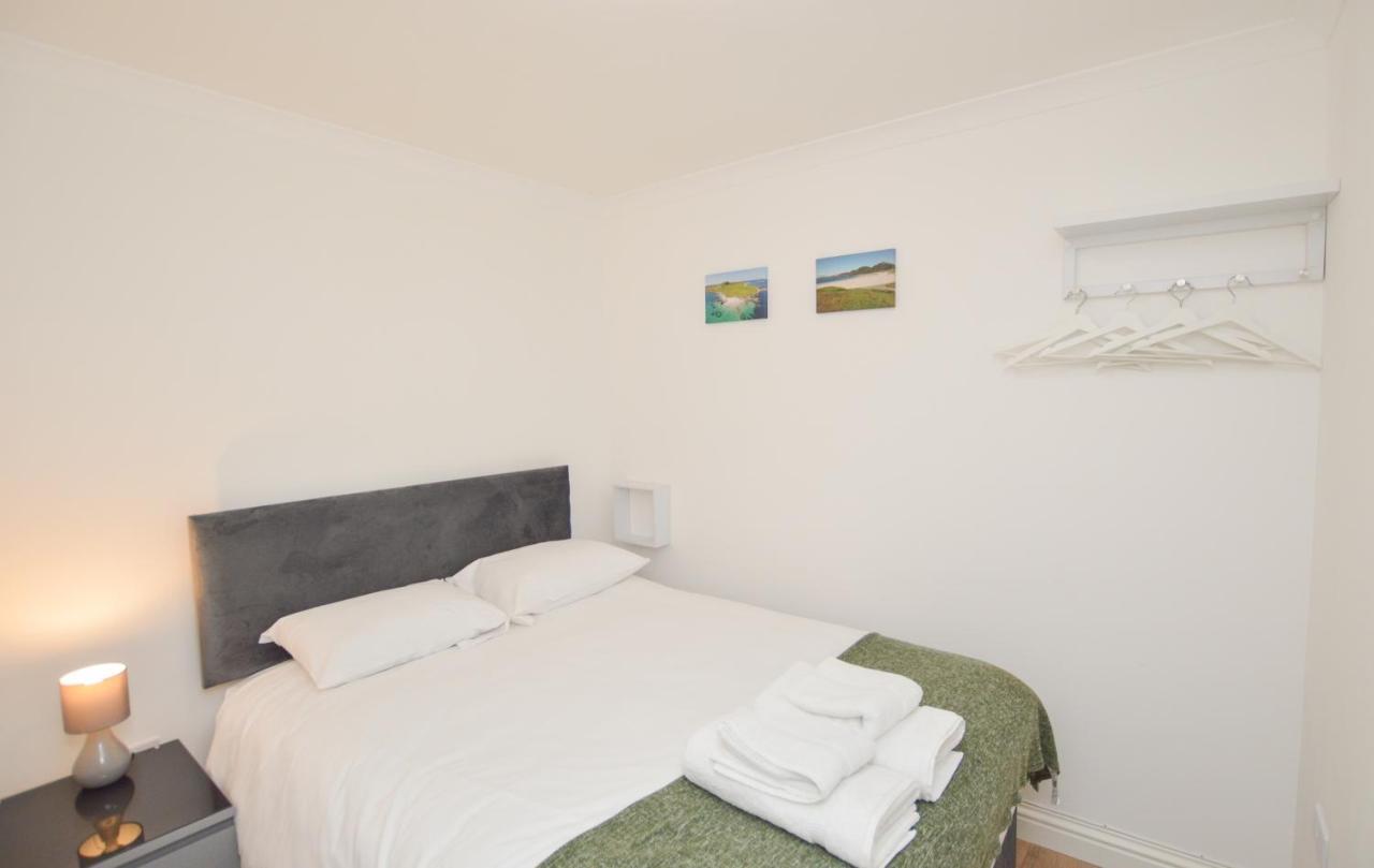 No 8 Westbay Apartment 奥本 外观 照片