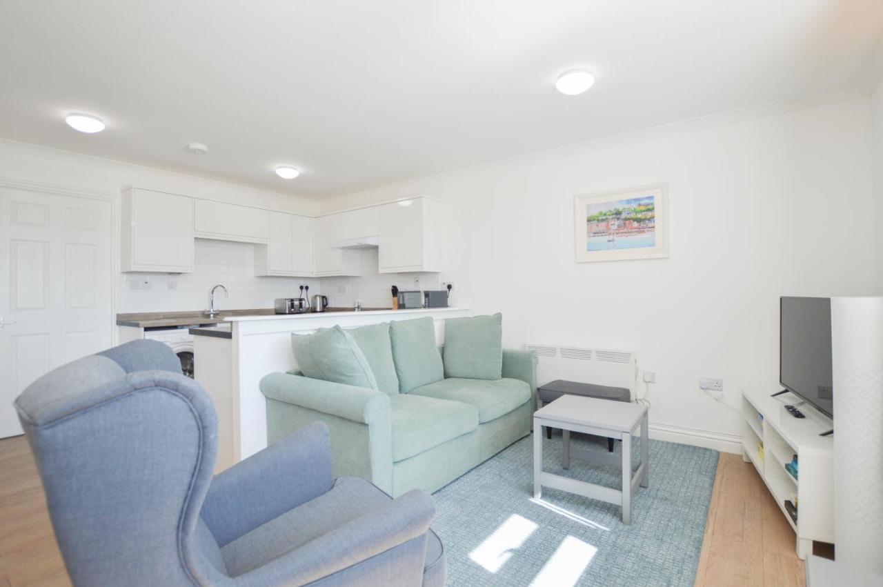 No 8 Westbay Apartment 奥本 外观 照片